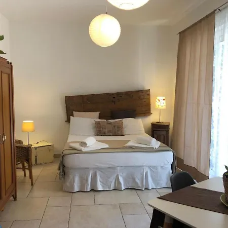 Odegos Mono & Trilo 3* トッレ・デル・オルソ