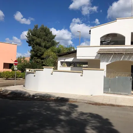 住宿加早餐酒店 Odegos Mono & Trilo 3*